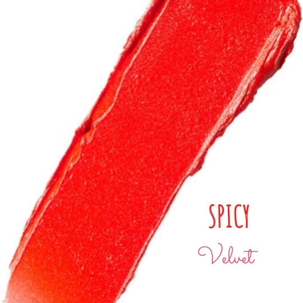 Color Street Lipstick in Spicy